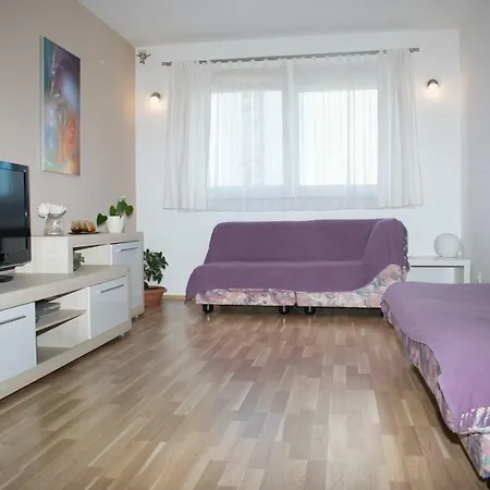 Apartment Grayhouse *