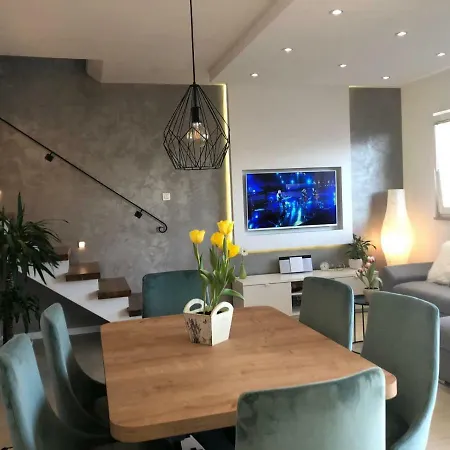 アパート Grayhouse スプリト